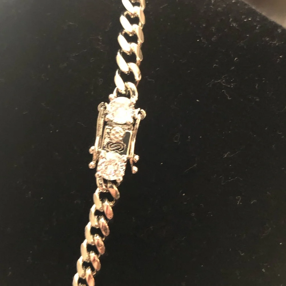 Men's Silver Cuban Link Chain Necklace